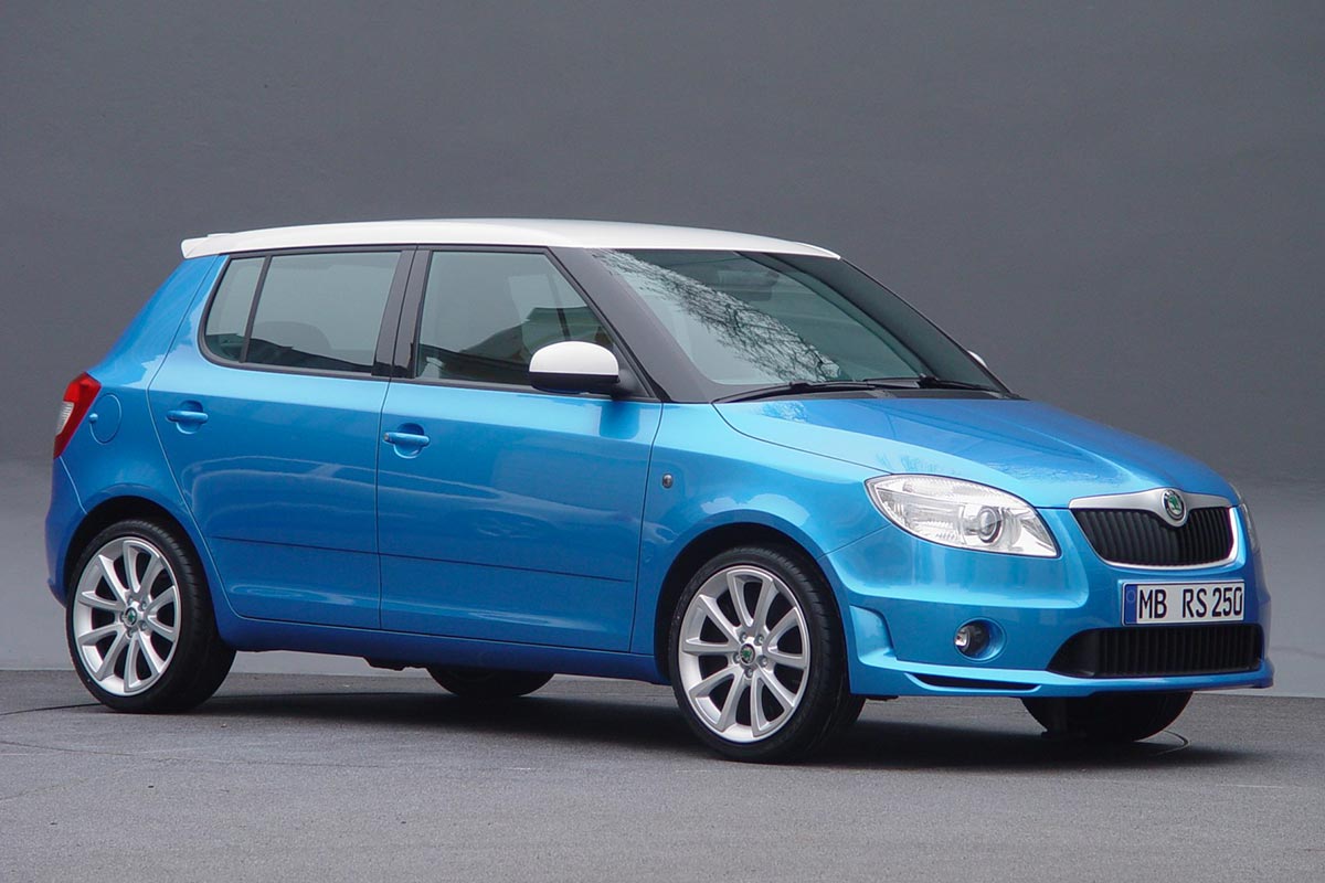 Nerealizovaná podoba Škody Fabia 2 RS - pohled zepředu