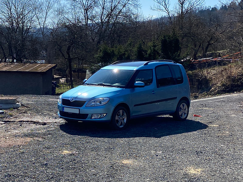 Škoda Roomster 2015 v barvě modrá Miami