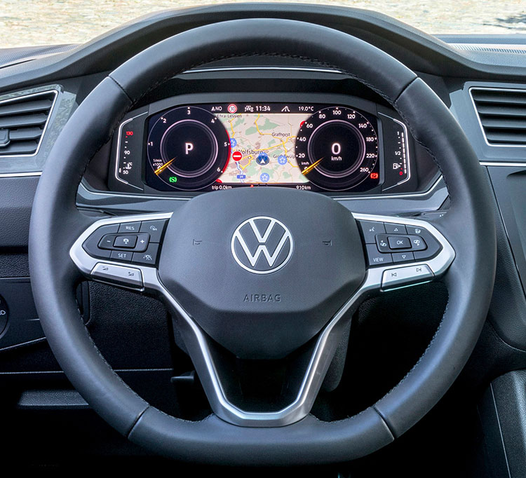 Nový volant ve Volkswagenu Touran